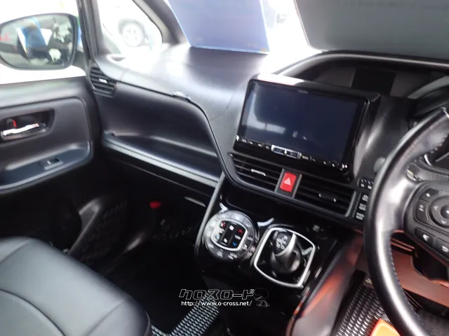 トヨタ ヴォクシー