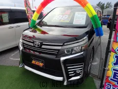 トヨタ ヴォクシー