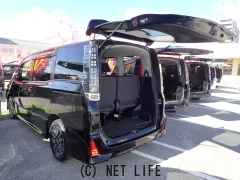 トヨタ ヴォクシー