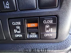 トヨタ エスクァイア