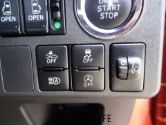 ダイハツ ウェイク