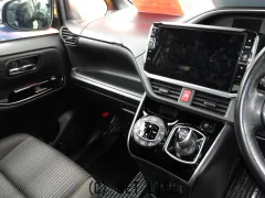 トヨタ ヴォクシー