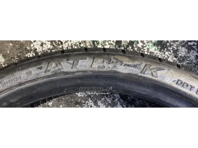 タイヤ 165/40R18