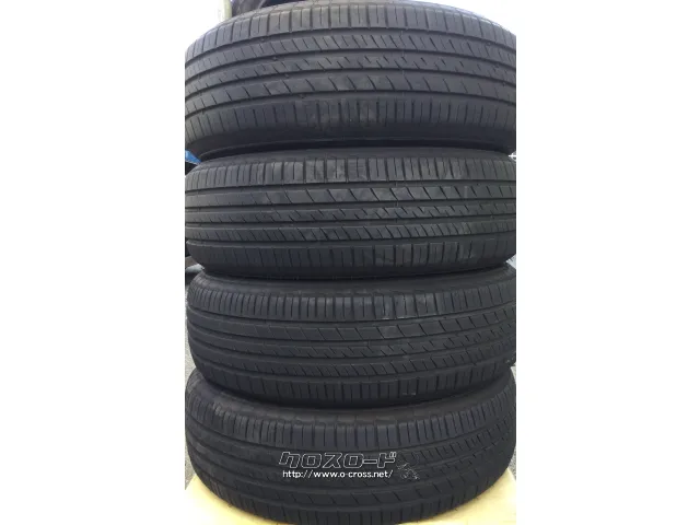 タイヤ 215/65R16