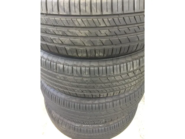 タイヤ 215/65R16