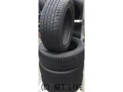 タイヤ 215/55R17