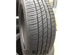タイヤ 215/55R17