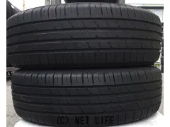 タイヤ 225/65R17