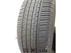 タイヤ 215/60R17