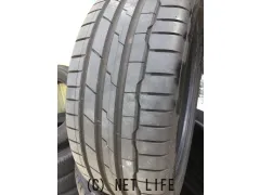 タイヤ 225/45R18