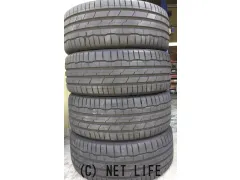 タイヤ 225/45R18