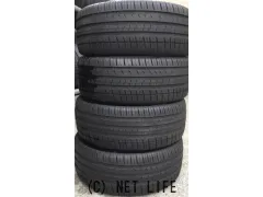 タイヤ 215/45R17
