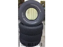タイヤ 30×9.50R15