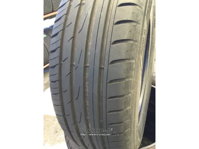 タイヤ 225/65R18