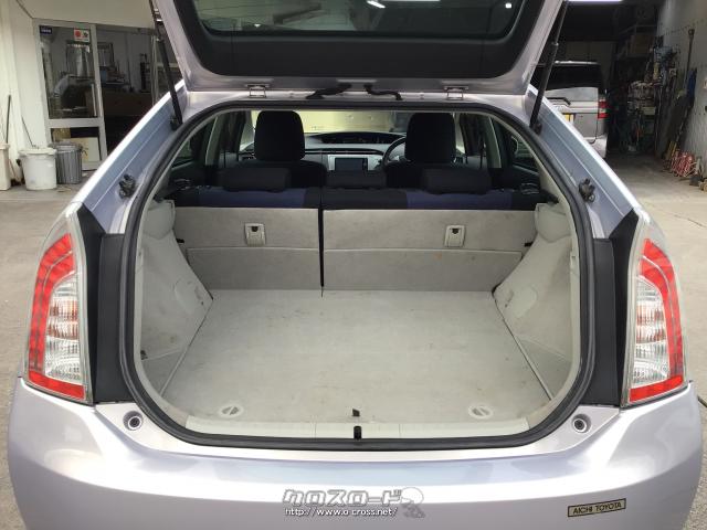 トヨタ プリウス