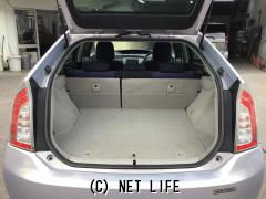 トヨタ プリウス