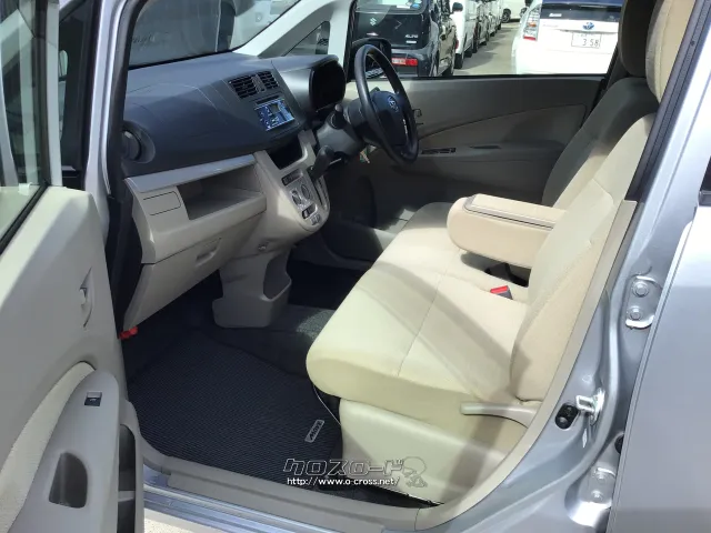 ダイハツ ムーヴ