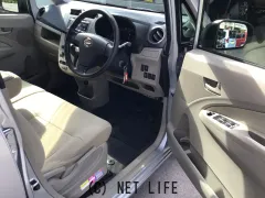 ダイハツ ムーヴ