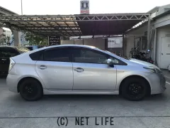 トヨタ プリウス