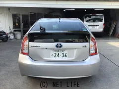 トヨタ プリウス