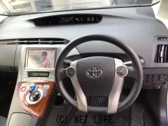 トヨタ プリウス