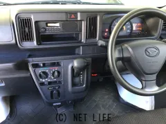 ダイハツ ハイゼットカーゴ