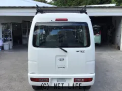 ダイハツ ハイゼットカーゴ