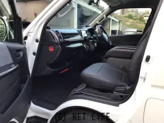 トヨタ ハイエースバン