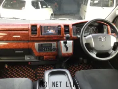 トヨタ ハイエースバン