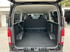 トヨタ ハイエースバン