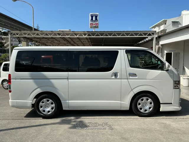 トヨタ ハイエースバン