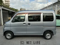 ダイハツ ハイゼットカーゴ