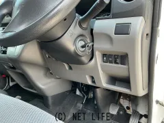 日産 NV350キャラバン