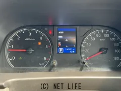 日産 NV350キャラバン