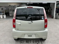 ダイハツ ムーヴ