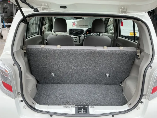 ダイハツ ミライース