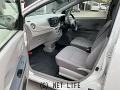 ダイハツ ミライース