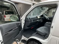トヨタ ハイエースバン