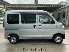 ダイハツ ハイゼットカーゴ