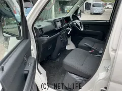 ダイハツ ハイゼットカーゴ