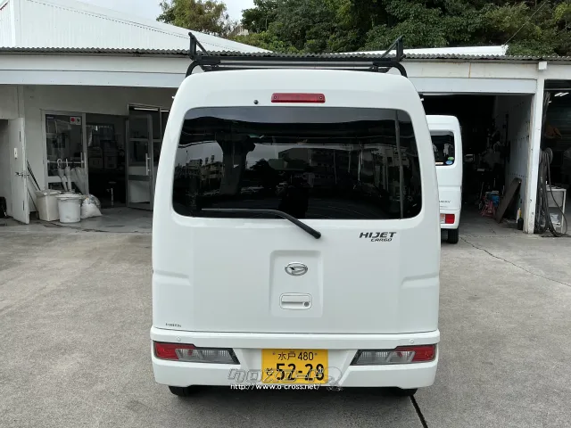 ダイハツ ハイゼットカーゴ