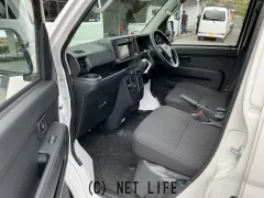 ダイハツ ハイゼットカーゴ