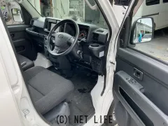 ダイハツ ハイゼットカーゴ