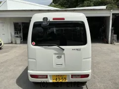 ダイハツ ハイゼットカーゴ