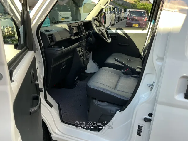 ダイハツ ハイゼットカーゴ