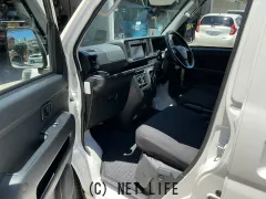 ダイハツ ハイゼットカーゴ