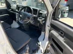ダイハツ ハイゼットカーゴ
