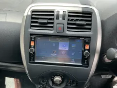 日産 マーチ