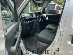 ダイハツ ハイゼットカーゴ