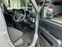 ダイハツ ハイゼットカーゴ